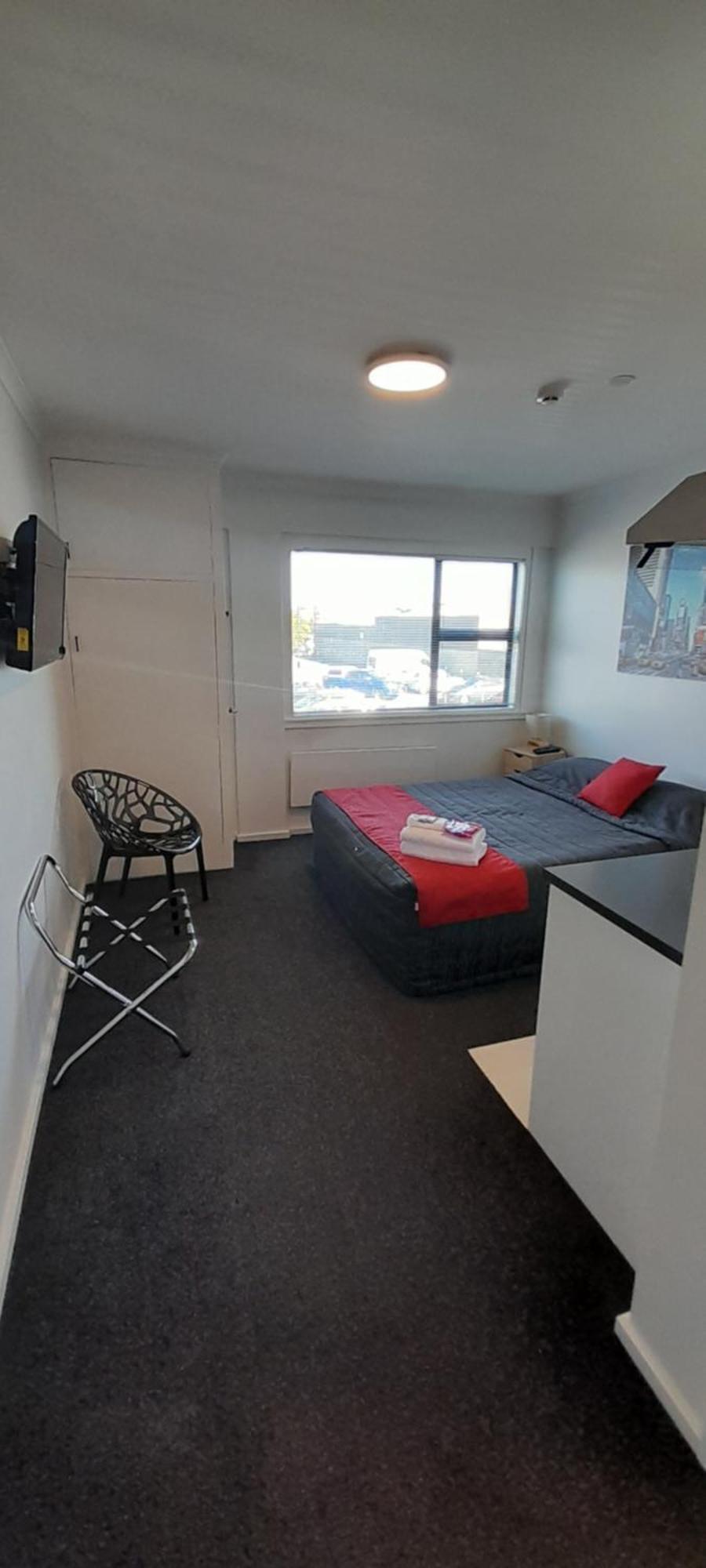 The Hibernian Studio Apartments - 4 Latter Street Timaru Exterior photo